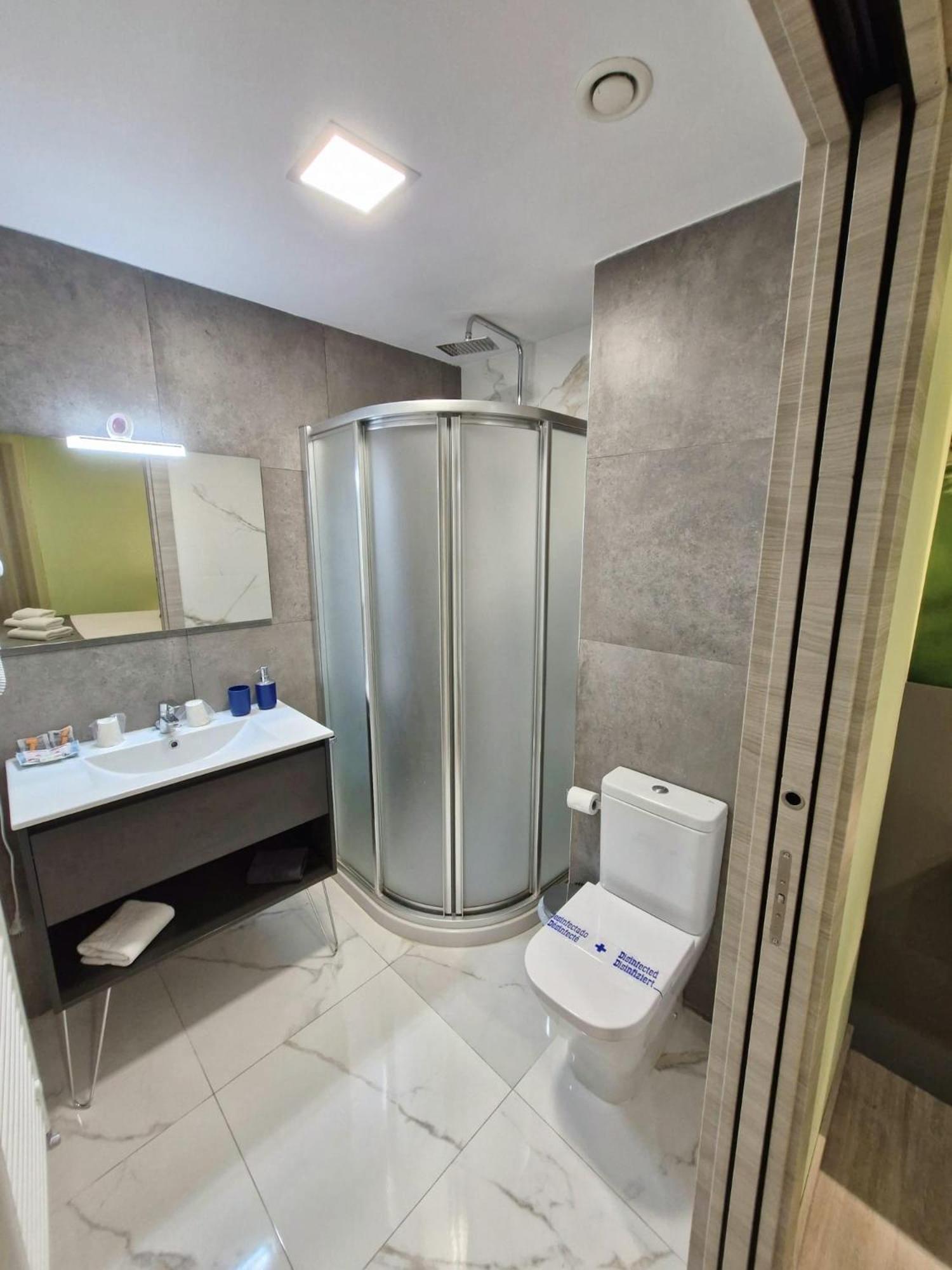 Feeling Home - Suites&Rooms Леон Екстер'єр фото