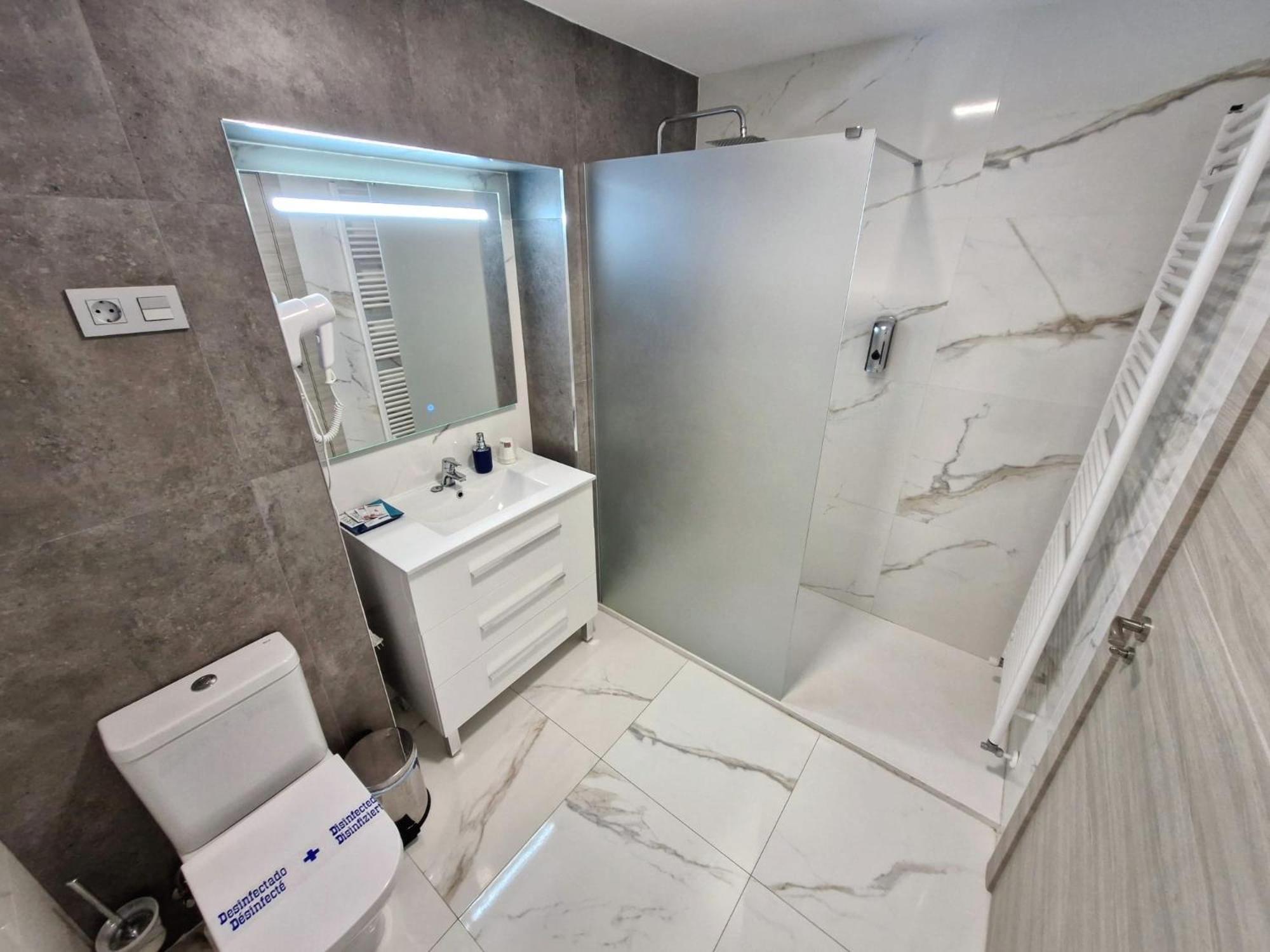 Feeling Home - Suites&Rooms Леон Екстер'єр фото