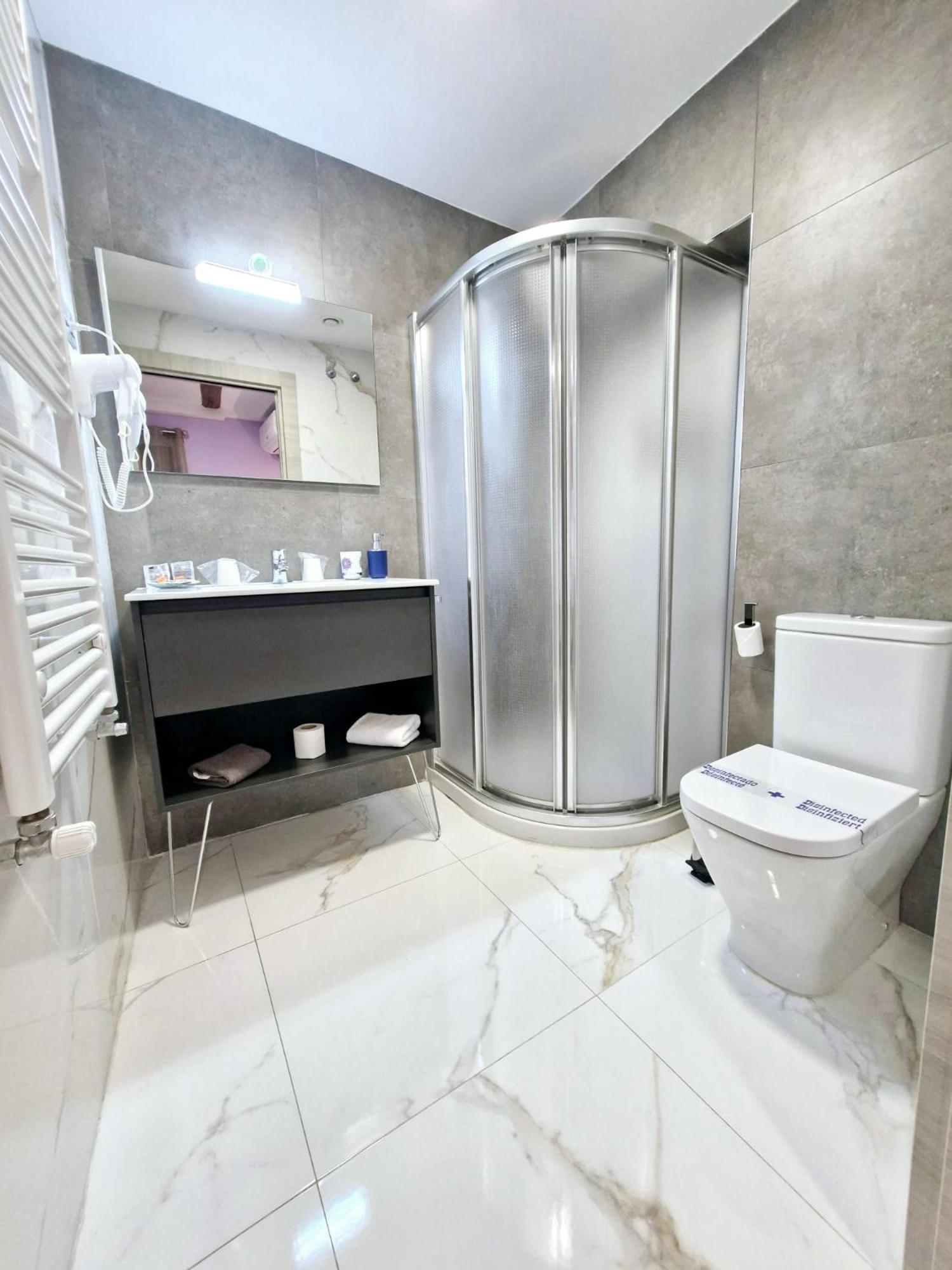 Feeling Home - Suites&Rooms Леон Екстер'єр фото