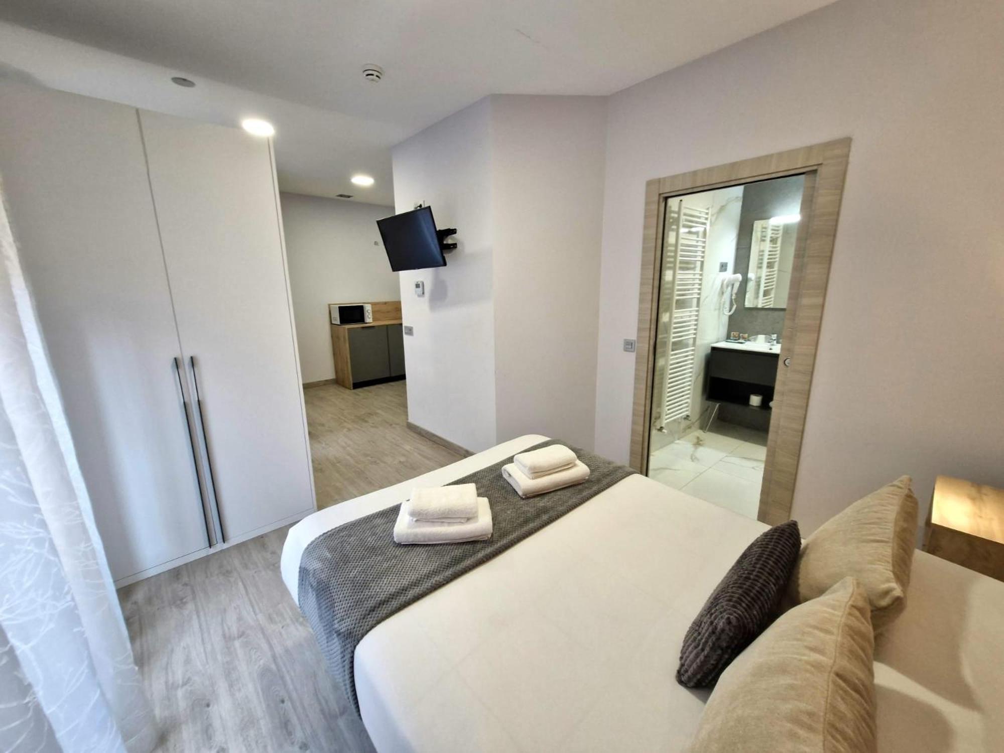 Feeling Home - Suites&Rooms Леон Екстер'єр фото